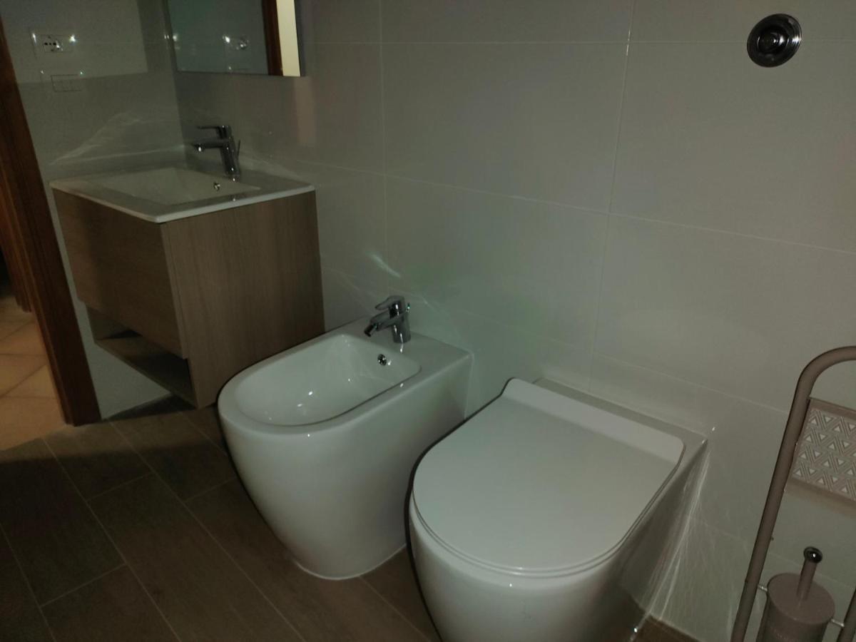 Francigena Viterbo Apartment Con Parcheggio Gratuito A Soli 2 Minuti Dış mekan fotoğraf