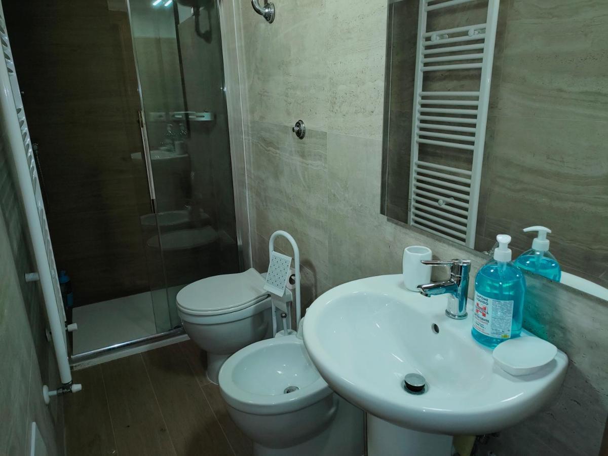 Francigena Viterbo Apartment Con Parcheggio Gratuito A Soli 2 Minuti Dış mekan fotoğraf