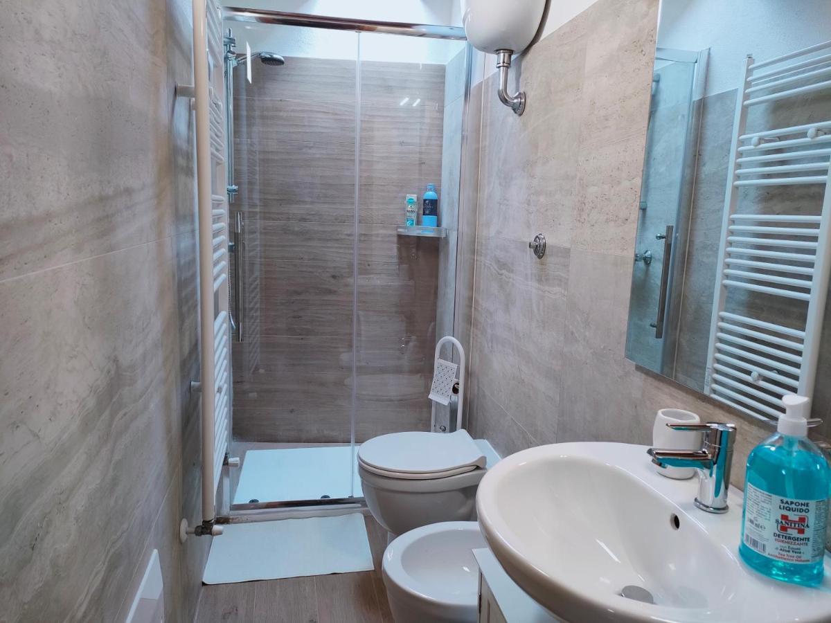 Francigena Viterbo Apartment Con Parcheggio Gratuito A Soli 2 Minuti Dış mekan fotoğraf